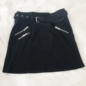 New Zara black suede zipper belt skirt